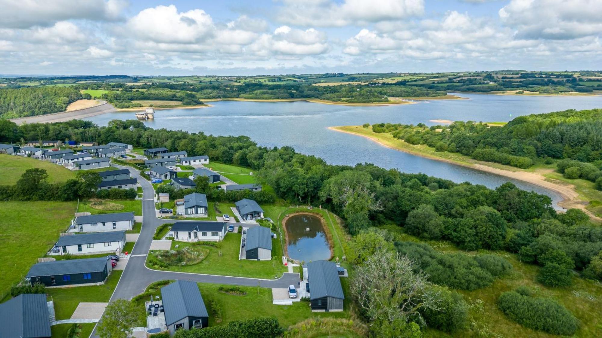 Lilac Lodge, 22 Roadford Lake Lodges Lifton Zewnętrze zdjęcie
