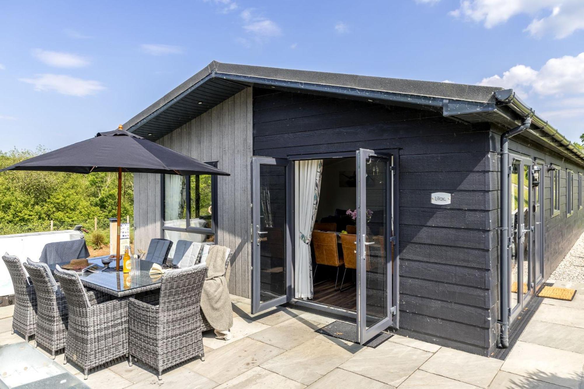 Lilac Lodge, 22 Roadford Lake Lodges Lifton Zewnętrze zdjęcie